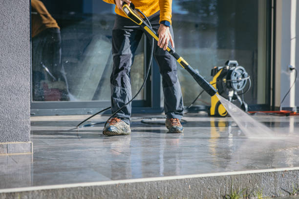 Pre-Holiday Cleaning in Old River Winfree, TX